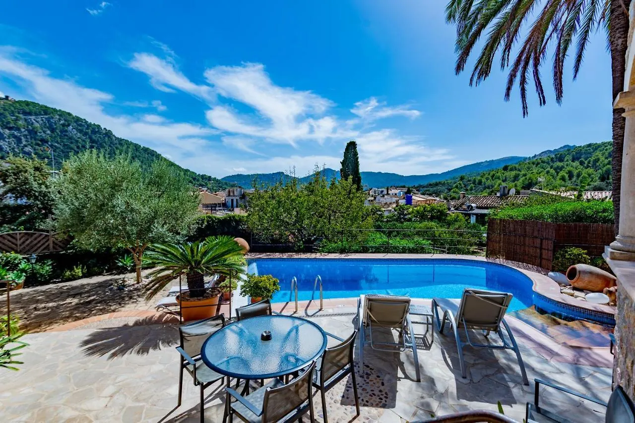 Villa In Center Of Pollensa With Pool And Jacuzzi  Pollença