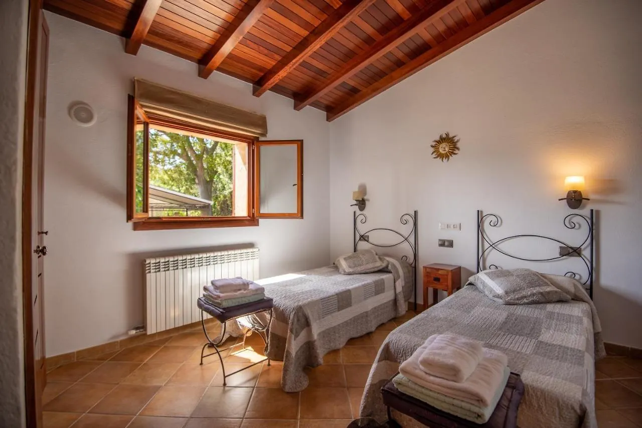 Villa In Center Of Pollensa With Pool And Jacuzzi Spain