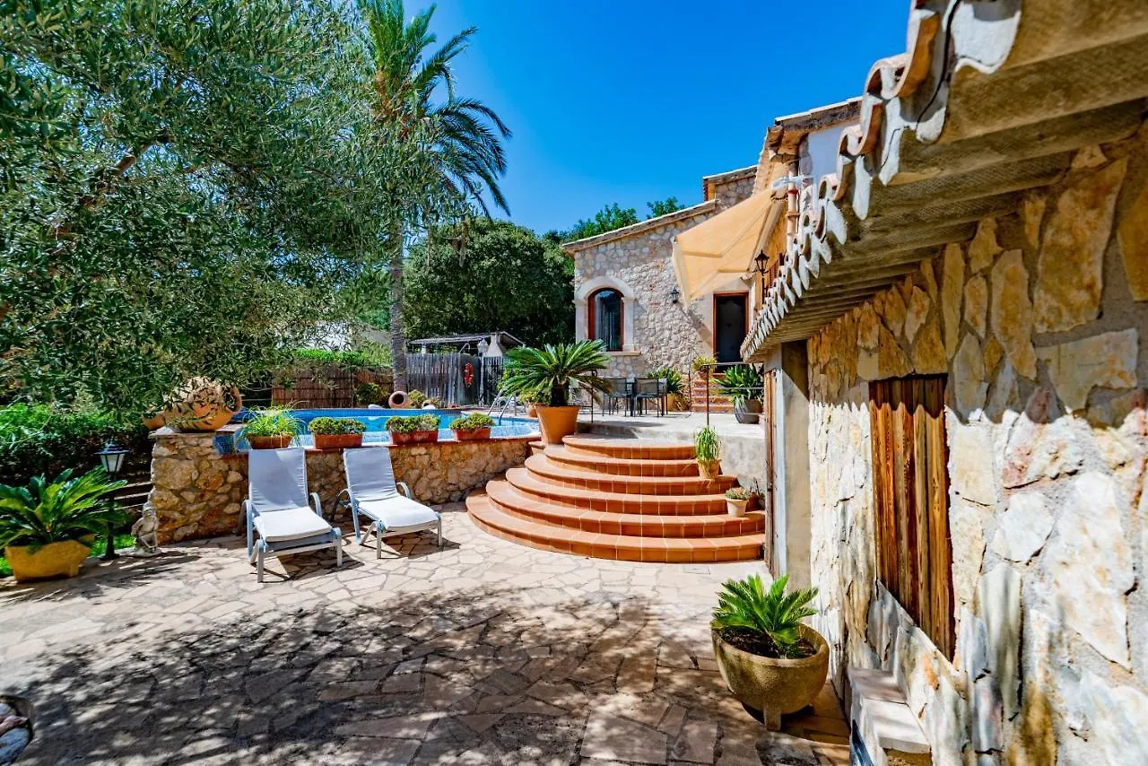 Villa In Center Of Pollensa With Pool And Jacuzzi Pollenca