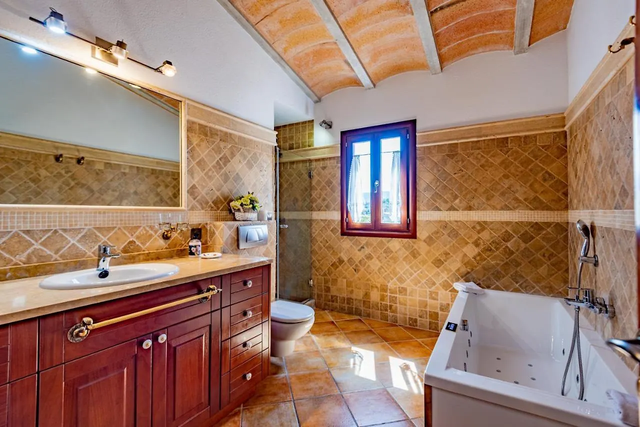 Villa In Center Of Pollensa With Pool And Jacuzzi 0*, Pollenca Spain
