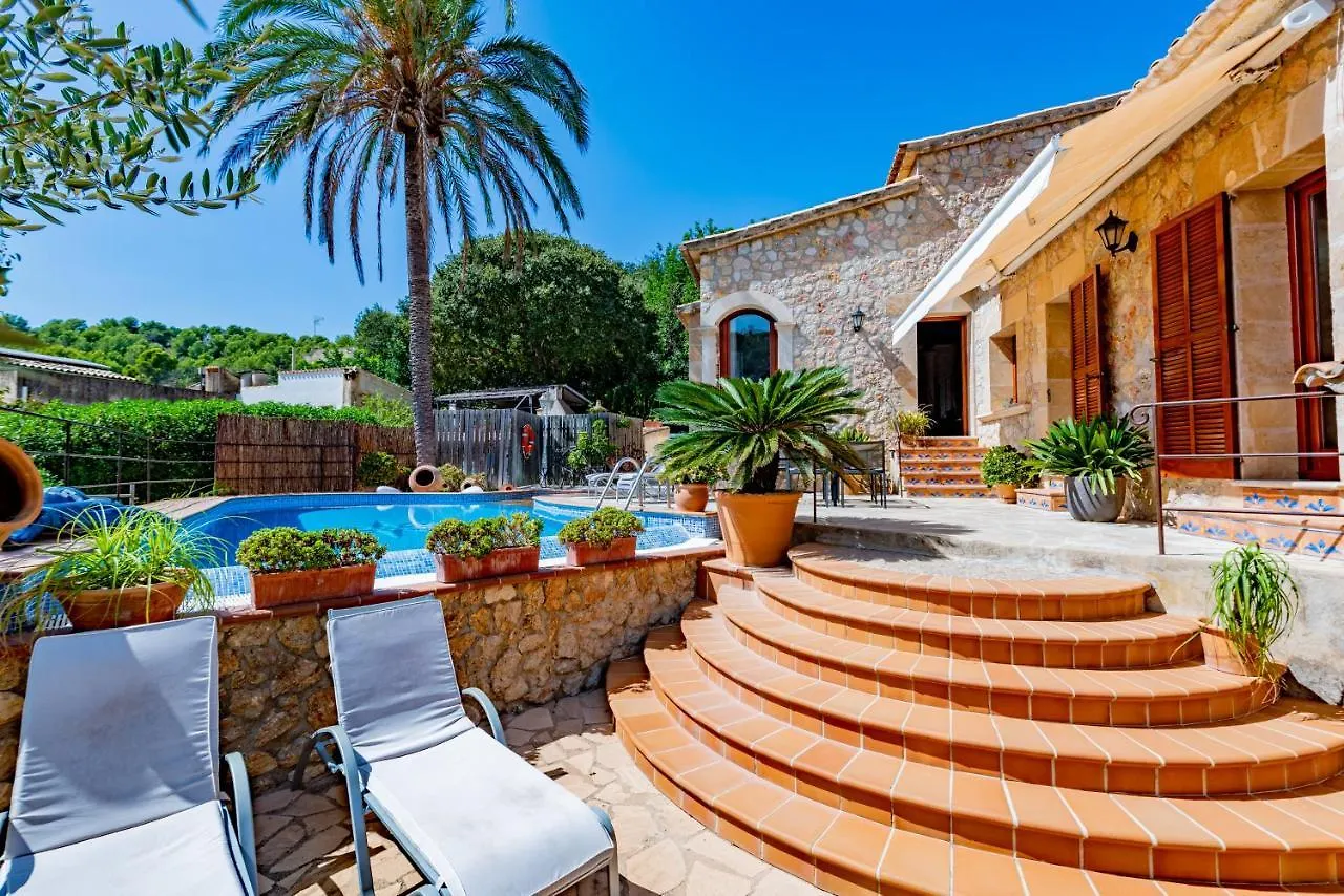 Villa In Center Of Pollensa With Pool And Jacuzzi