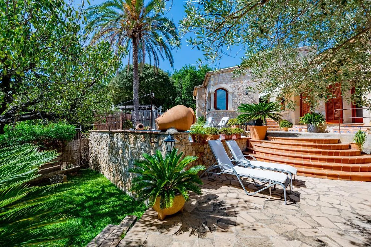 Villa In Center Of Pollensa With Pool And Jacuzzi Pollenca